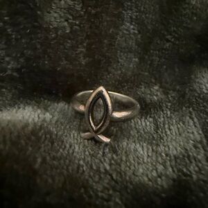 RARE Retired James Avery Ichthus Ring